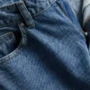 Jeans i bomullsdenim med avsmalnande raka ben