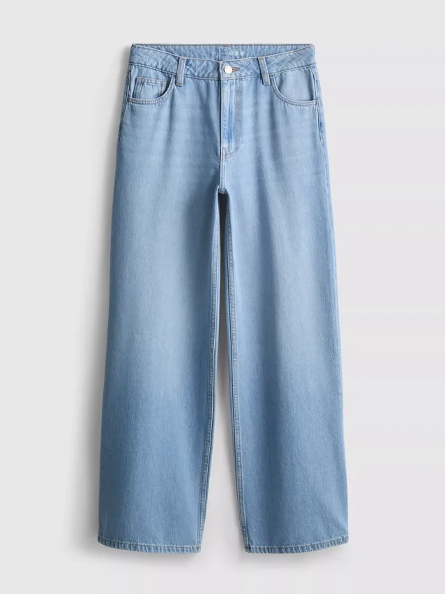 Jeans i bomullsdenim med medelhög midja och vida ben