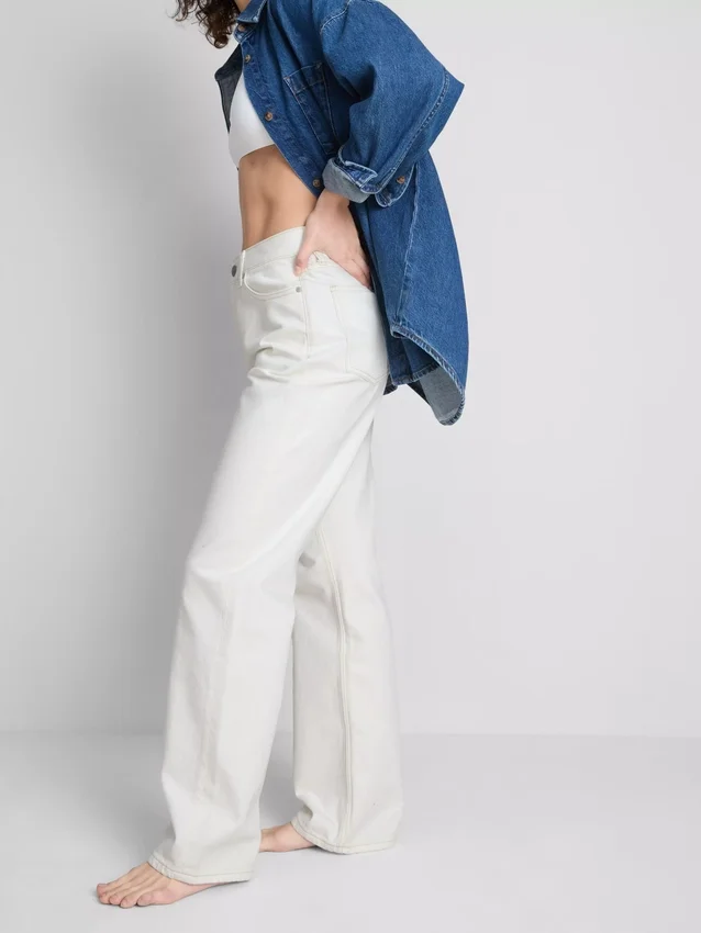Jeans i bomullsdenim med raka ben