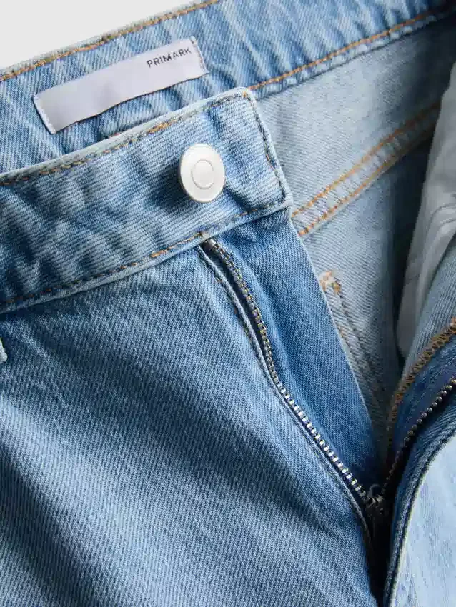Jeans i bomullsdenim med raka ben