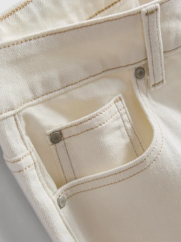 Jeans i bomullsdenim med raka ben