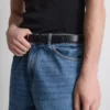 Jeans med hög midja och avslappnad passform