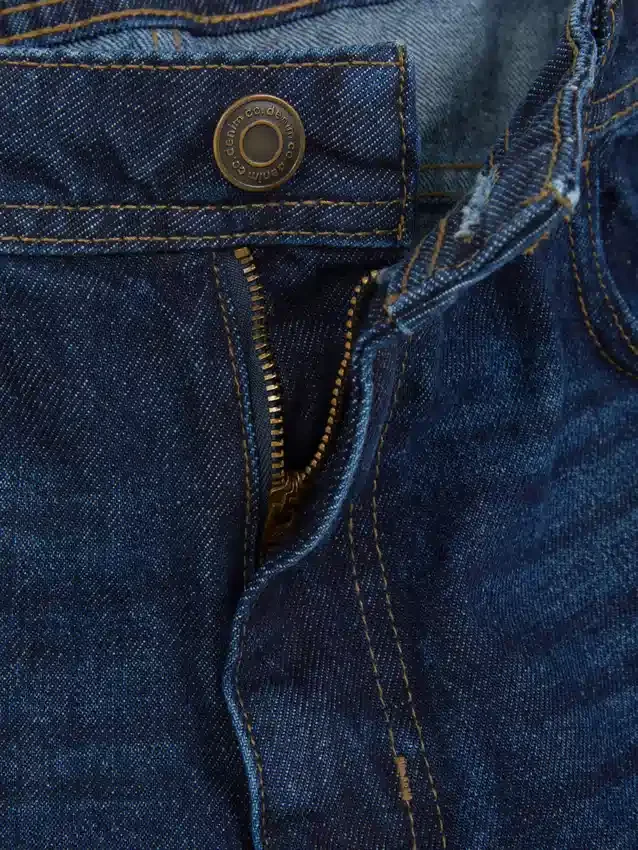 Jeans med hög midja och avslappnad passform