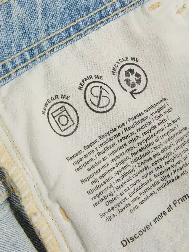 Jeans med hög midja och avslappnad passform