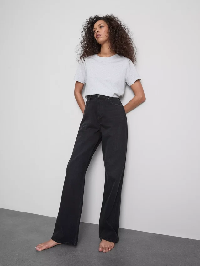 Jeans med hög midja och raka ben