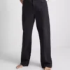 Jeans med hög midja och raka ben