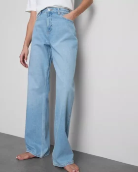 Jeans med hög midja och raka ben