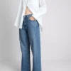 Jeans med hög midja och raka ben