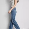 Jeans med hög midja och raka ben