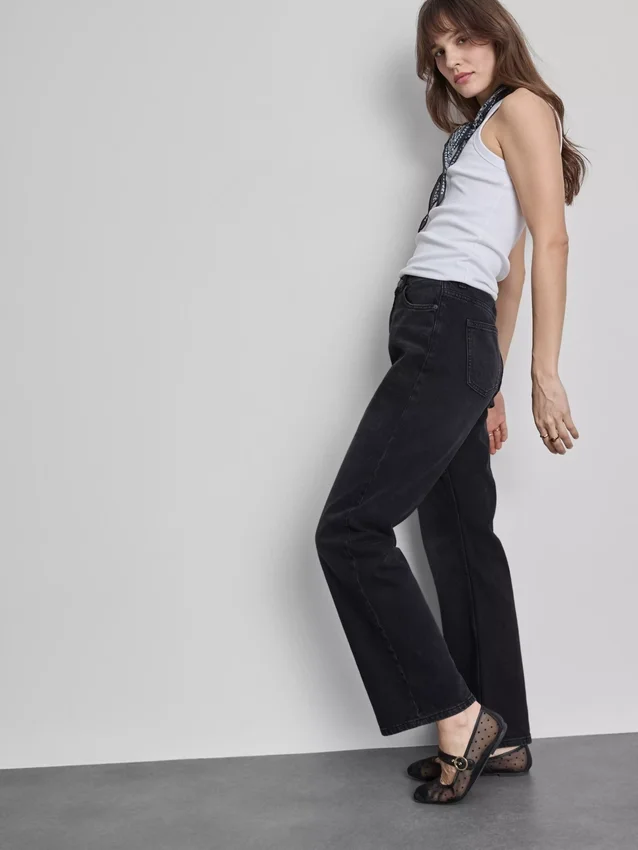 Jeans med hög midja och raka ben