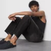 Jeans med medelhög midja och raka ben