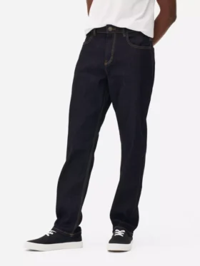 Jeans med medelhög midja och raka ben