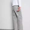 Jeans med medelhög midja och raka ben