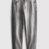 Jeans med medelhög midja och raka ben