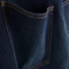 Jeans med medelhög midja och raka ben