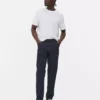 Jeans med medelhög midja och smal passform