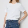 Jeansshorts med medelhög midja och uppvikt kant