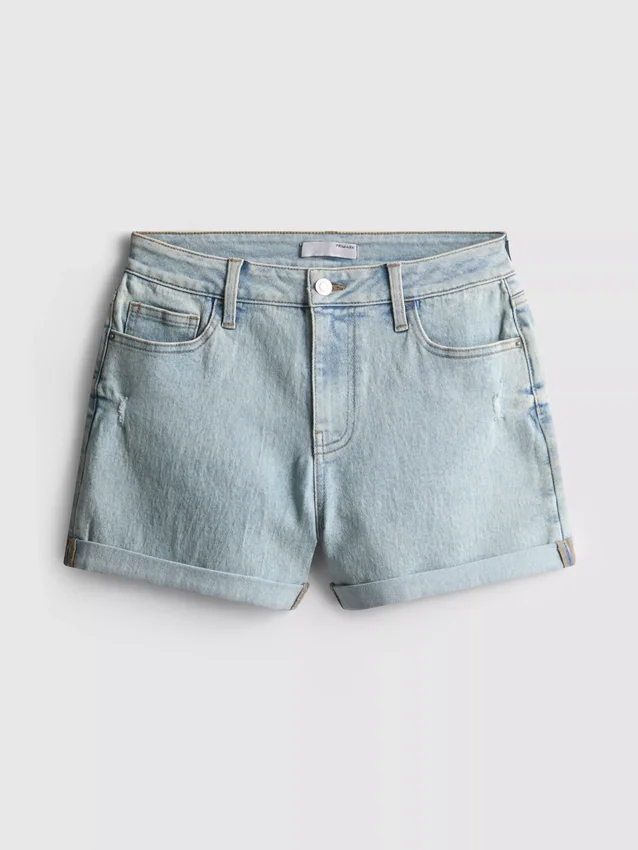 Jeansshorts med medelhög midja och uppvikt kant