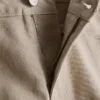 Jeansshorts med medelhög midja och uppvikt kant