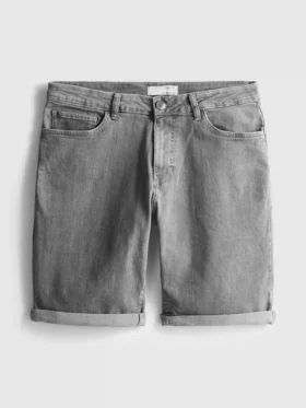 Jeansshorts med rak passform