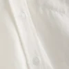 Klassisk skjorta i bomullsblandning med knappar