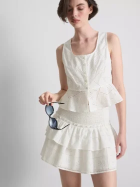 Kort cropped-top i bomull med utskärningar