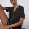 Kort pyjamasar i boyfriend-stil