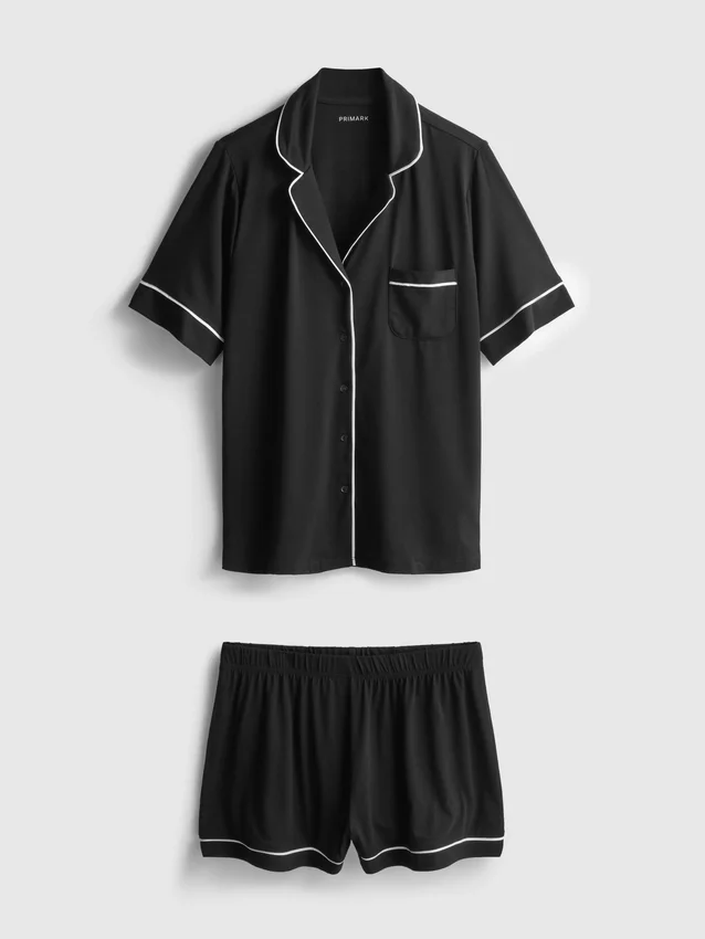 Kort pyjamasar i boyfriend-stil
