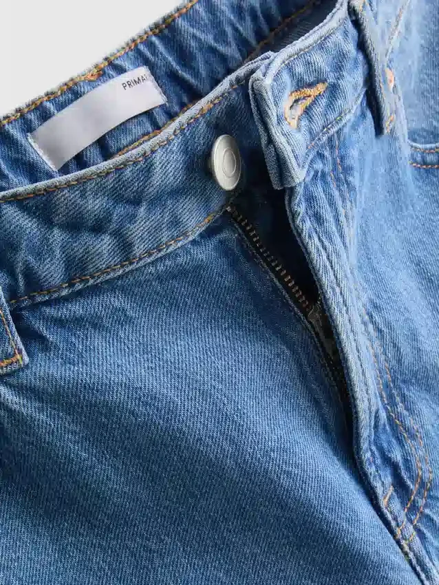Korta jeans i denim med vida ben