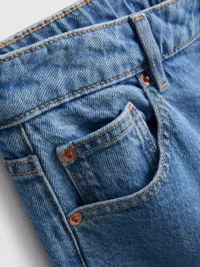 Korta jeans i denim med vida ben