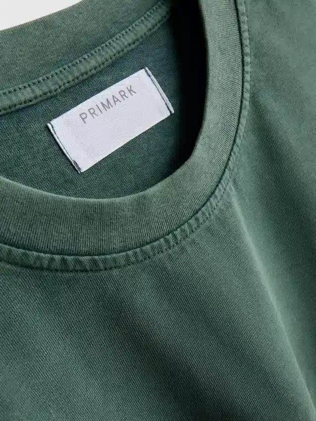 Kortärmad tvättad t-shirt