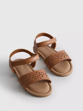 Laserskurna sandaler