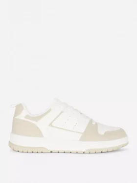 Låga sneakers