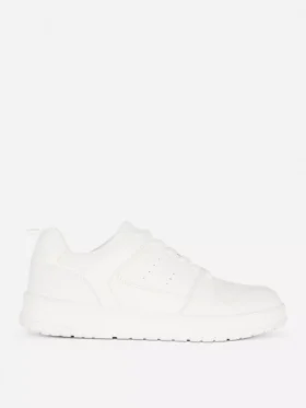 Låga sneakers