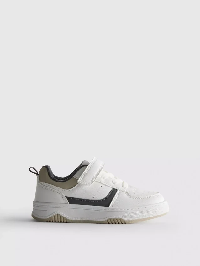 Låga sneakers
