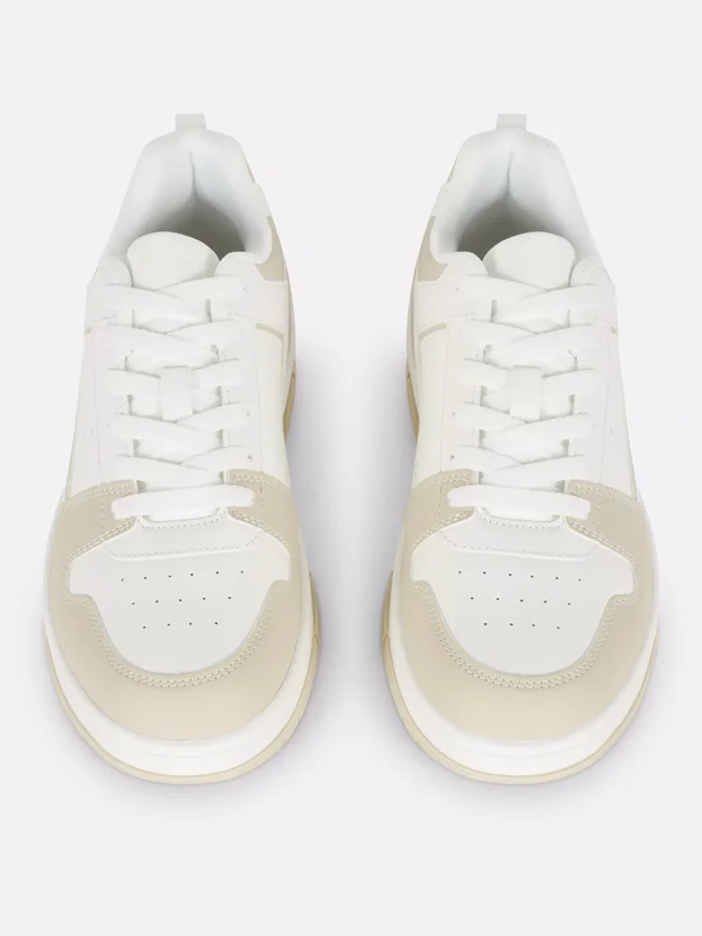 Låga sneakers