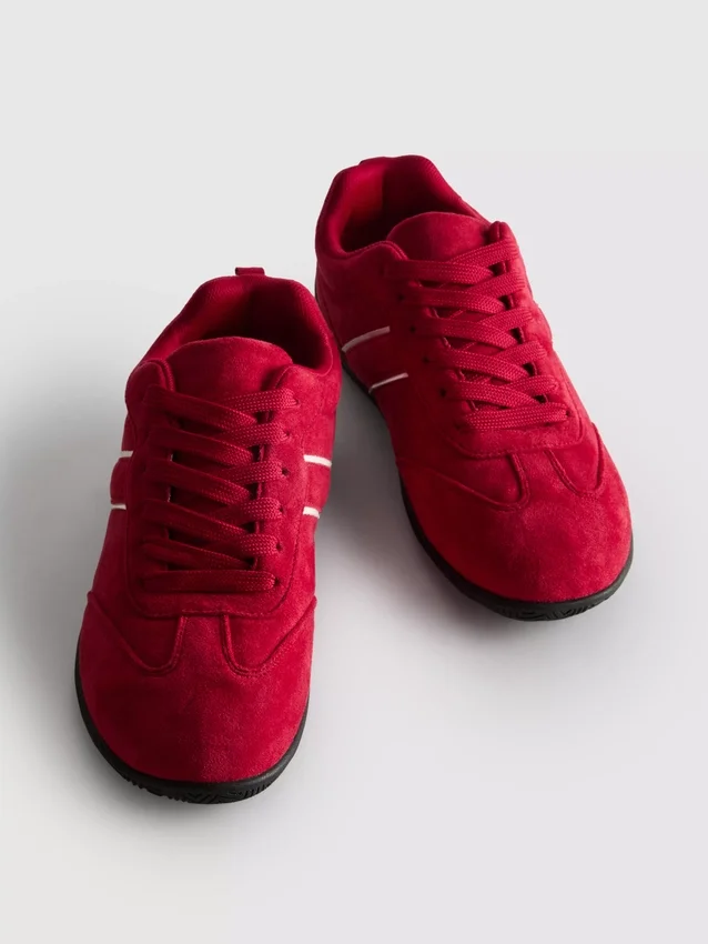 Låga sneakers