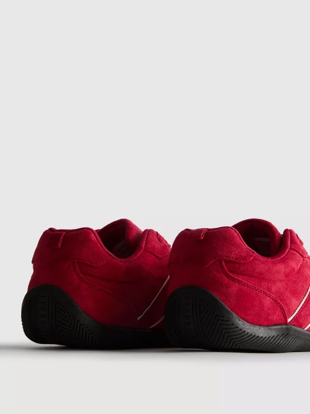 Låga sneakers