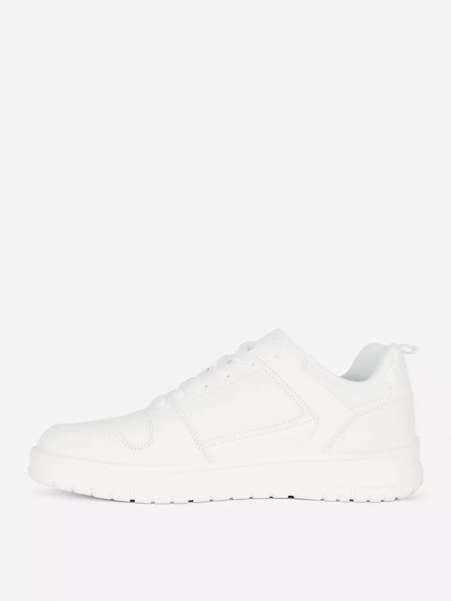 Låga sneakers