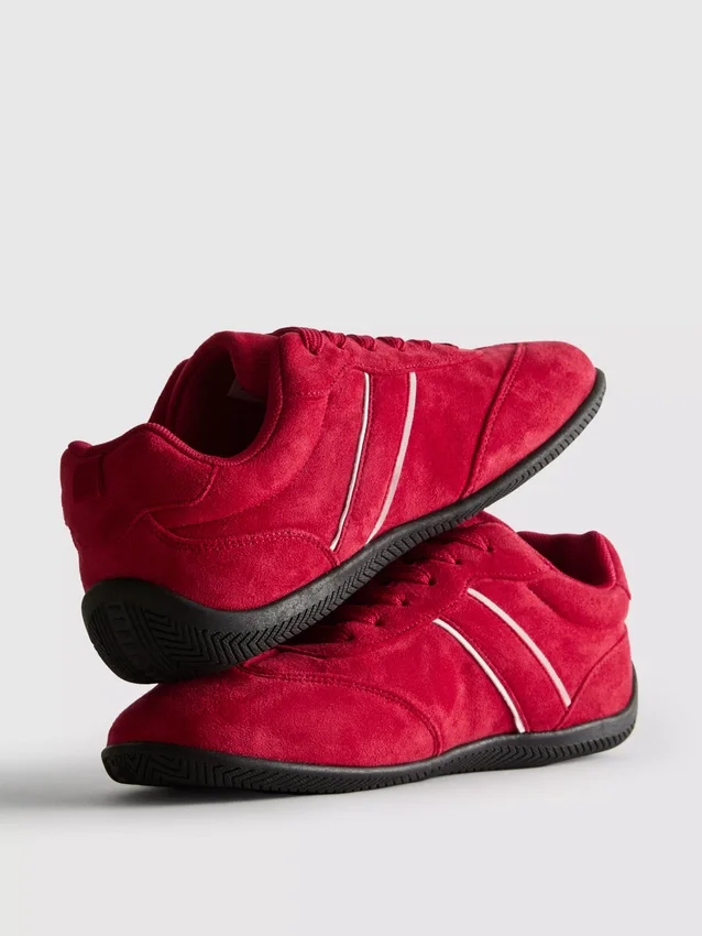 Låga sneakers