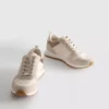 Låga sneakers med Diamanta-detaljer