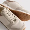 Låga sneakers med Diamanta-detaljer