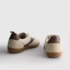 Låga sneakers med gummisula