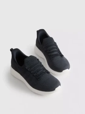 Låga sneakers utan snörning