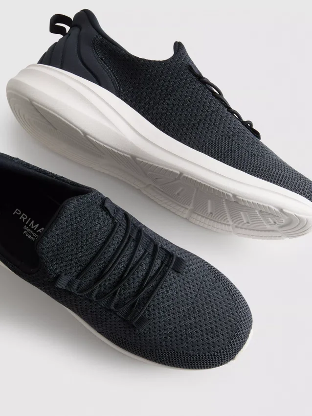 Låga sneakers utan snörning