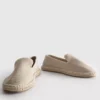 Låga stickade espadriller