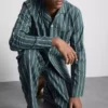 Lång pyjamasar i randig poplin