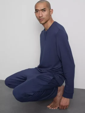 Långärmad pyjamaströja