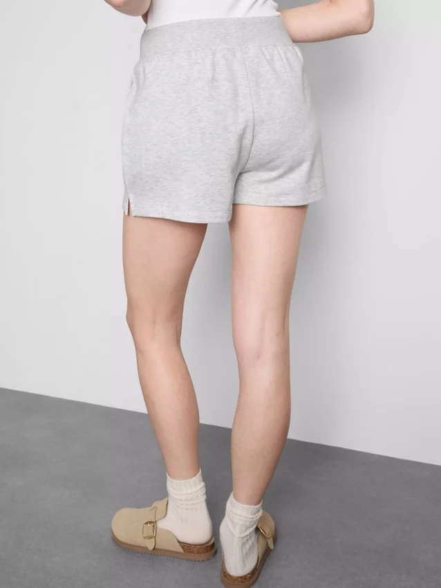 Loungeshorts i bomull med delad fåll