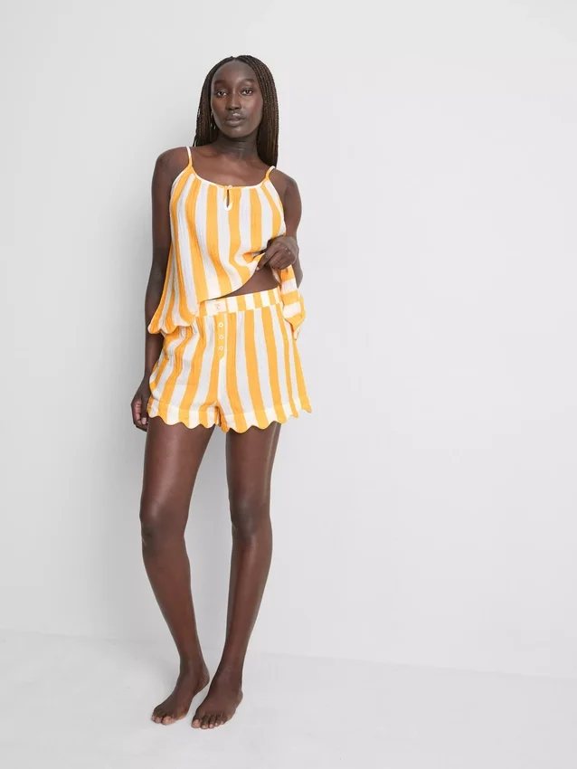 Love to Lounge randiga pyjamasar med volanger